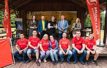 Organizatorzy Spartakiady oraz zaproszeni gości i gospodarze. 