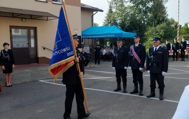 Przemarsz pocztu sztandarowego 