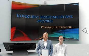 Maciej z nauczycielem. 