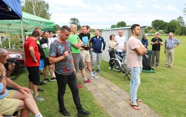 Rozdanie nagr&oacute;d podczas zakończenia turnieju. 