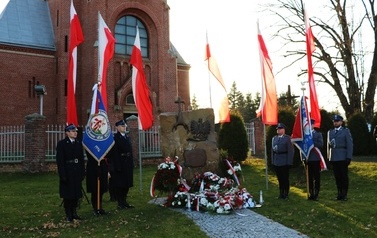 Święto Niepodległości w B&oacute;brce  42