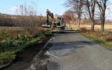 Przebudowa drogi powiatowej Chork&oacute;wka &ndash; B&oacute;brka  2