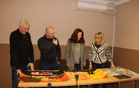 Komisja konkursowa podczas oceny prac 