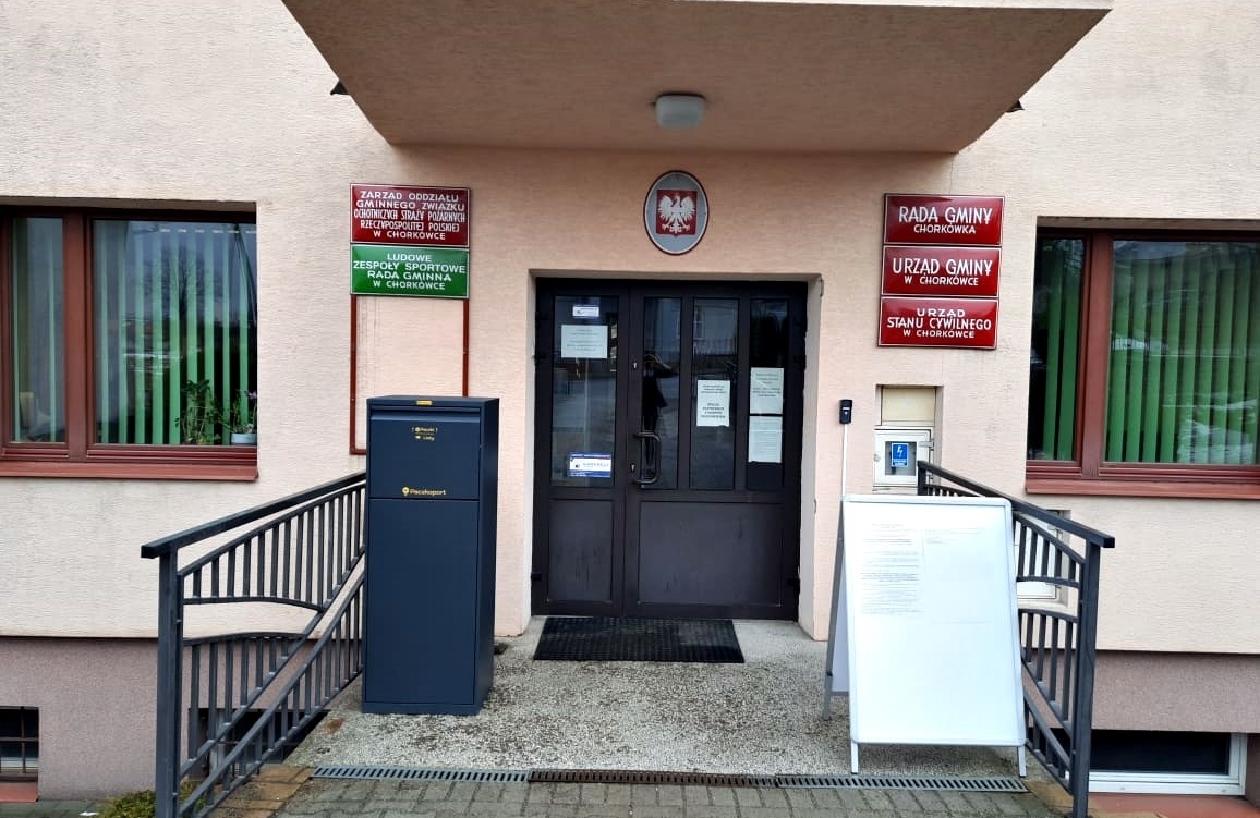 Zdjęcie do Przy UG zamontowano PACZKOPORT